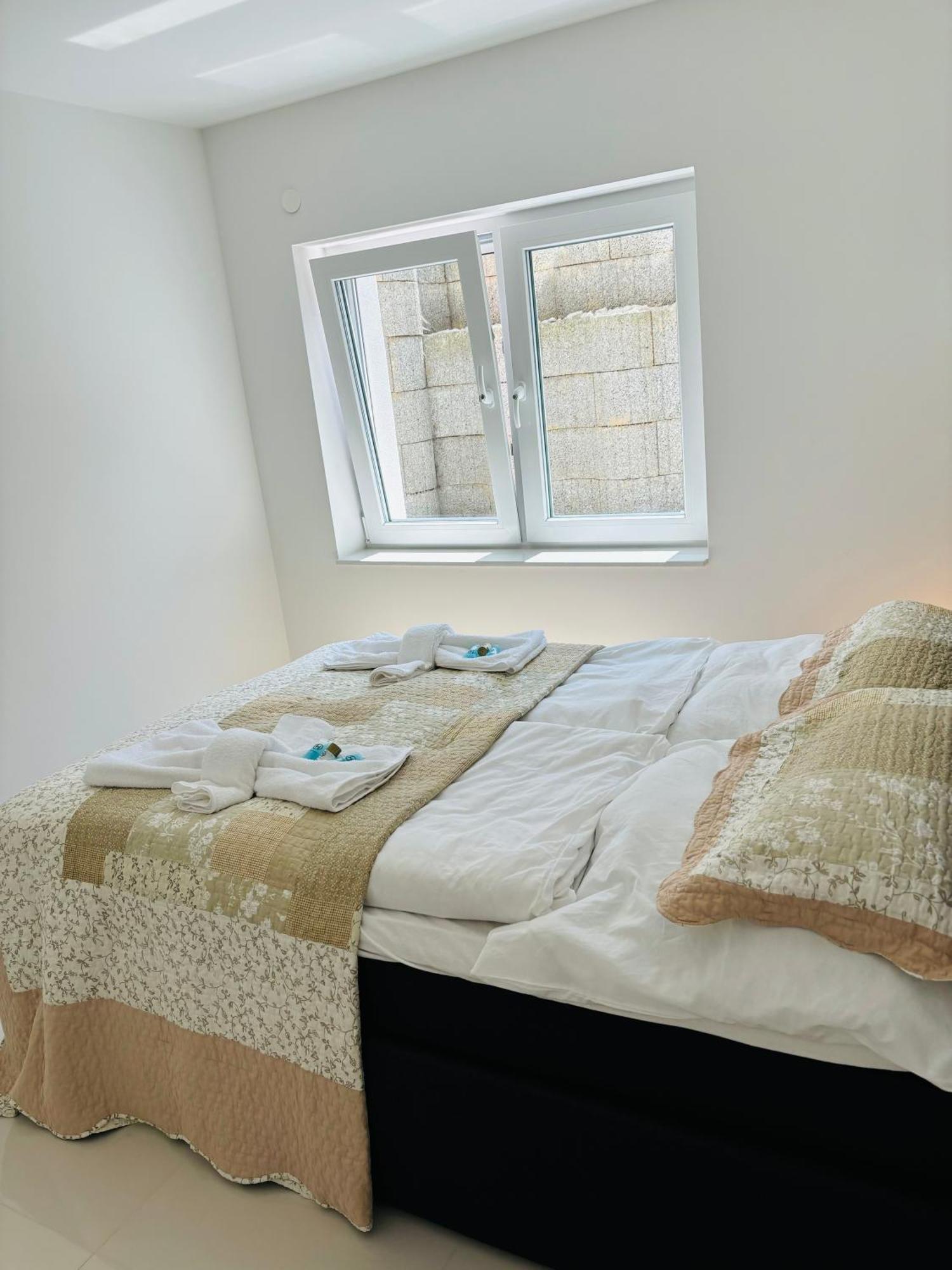 Modern Living In Hamburg-Wandsbek Self Check-In 2X Schlafzimmer 1X Schlafsofa Luaran gambar