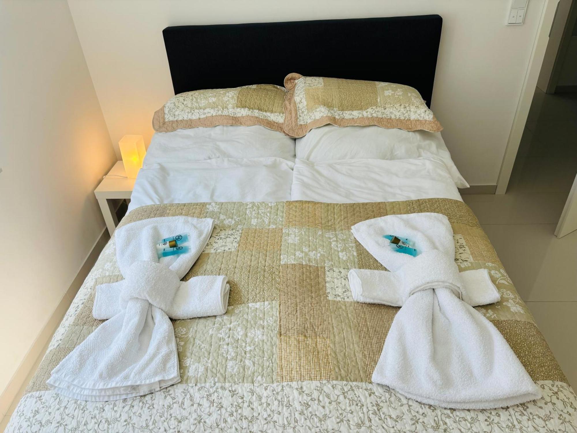 Modern Living In Hamburg-Wandsbek Self Check-In 2X Schlafzimmer 1X Schlafsofa Luaran gambar